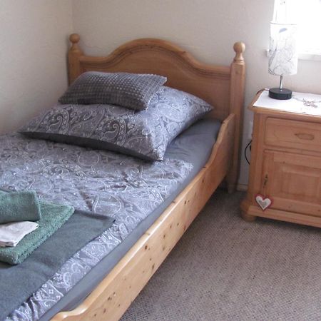 #2 Ruhiges Gemuetliches Ferienzimmer Mit 2 Einzelbetten Gemeinschaftsbad W-Lan Airport Nah Late Night Check In Haus Nr 9,5 Trunkelsberg Exteriér fotografie
